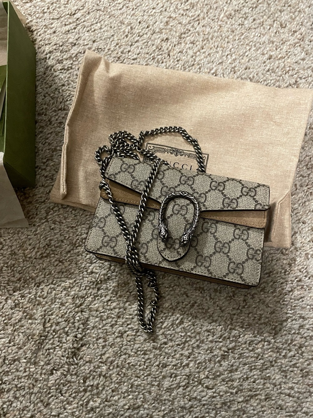 Gucci GG Supreme Dionysus Super Mini Bag